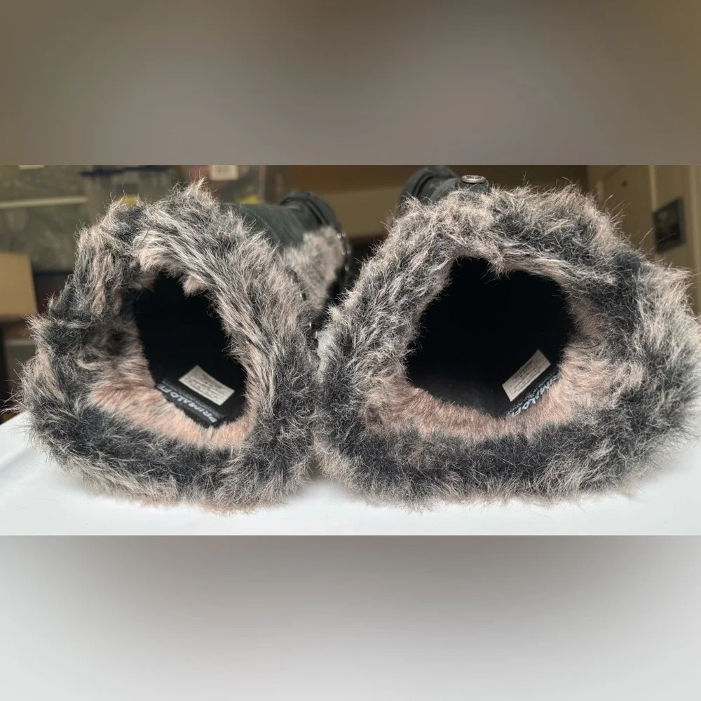 The North Face Brianna Tall Boots Insulated Suede faux fur lined in black size 5